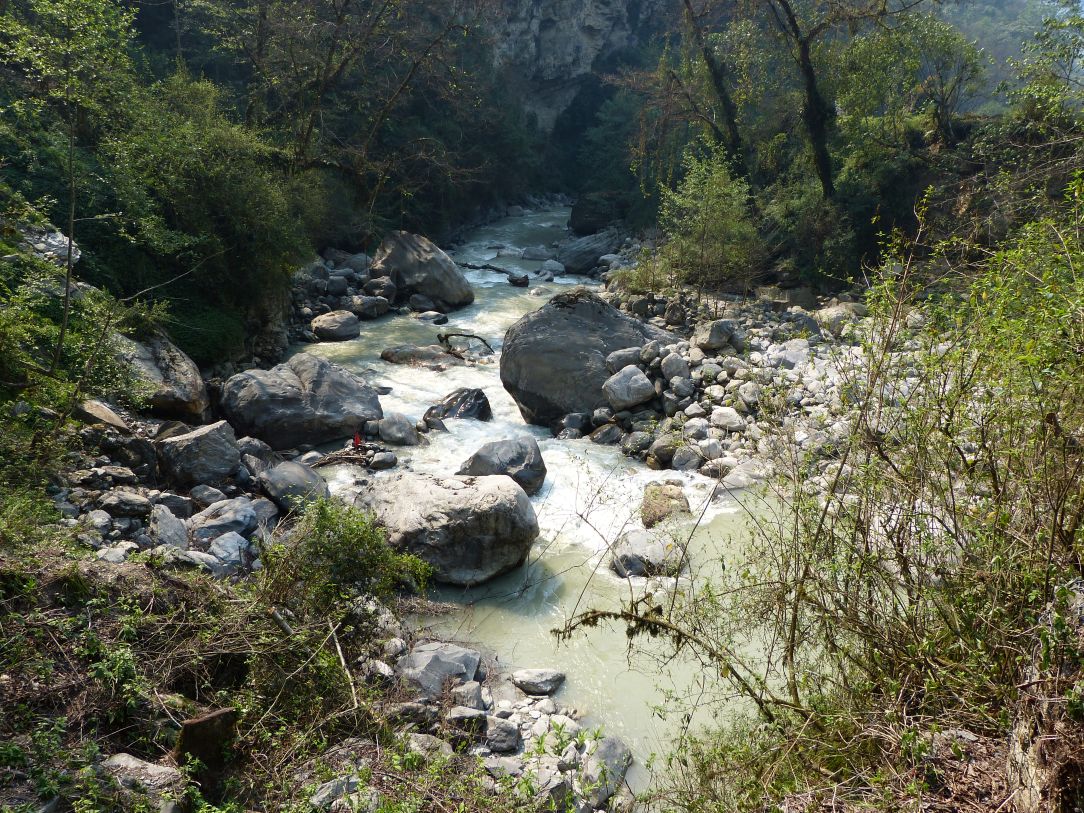 Nepal joga trek rzeka